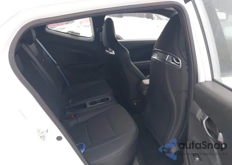 2021 Hyundai Veloster N z USA, uszkodzony, nr VIN KMHT36AH3MU010527